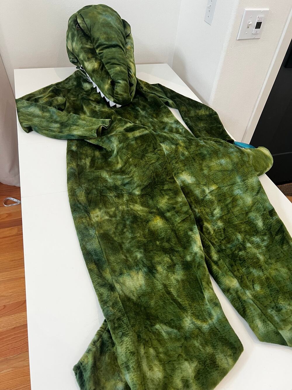 Pottery Barn ADULT Light-Up T. Rex Costume Halloween M/L (1 of 2)